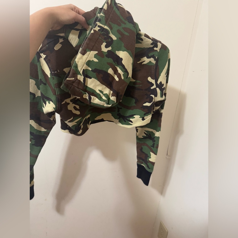Camo Hoodie Sweater with Owl Logo - Green Camo - Picture 4 of 5